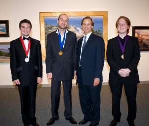 gold-silver-bronze-medalists-with-christopher-parkening_awards-reception2 Ian Watt, Emanuele Buono, Christopher Parkening, Juuso Nieminen