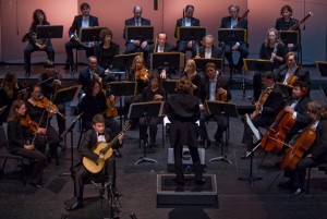 ian-watt_silver-medalist_final-round-orchestra-background Silver Medalist Ian Watt with the Los Angeles Chamber Orchestra