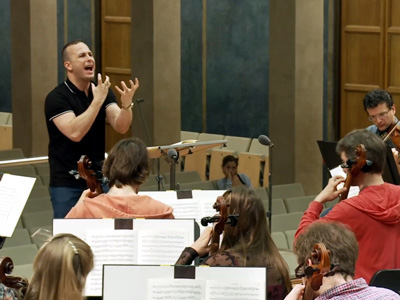 Yannick Nézet-Séguin rehearses in Munich’s Herkulessaal in June 2015