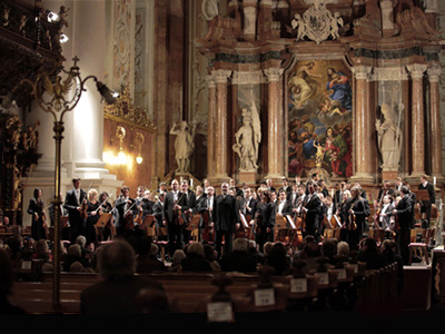 Valery Gergiev and orchestra at the Stiftsbasilika St Florian